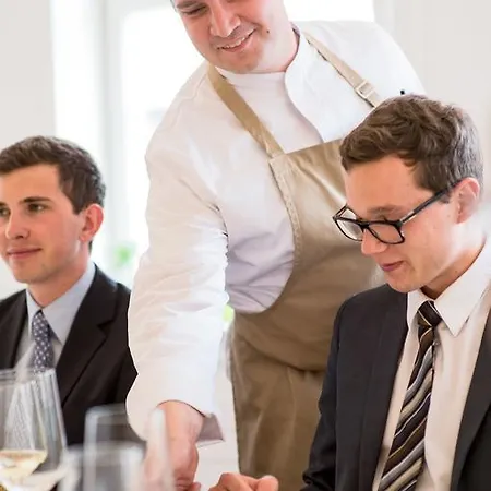 호텔 Boutique- Und Businesshotel Herrenkueferei 3*