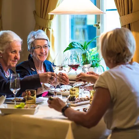 Boutique- Und Businesshotel Herrenkueferei Otel Markgröningen