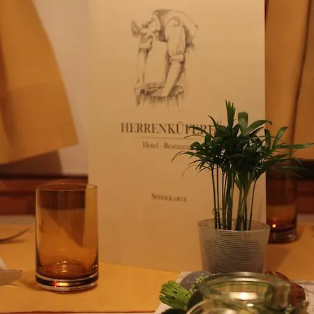 Boutique- Und Businesshotel Herrenkueferei Otel 3*